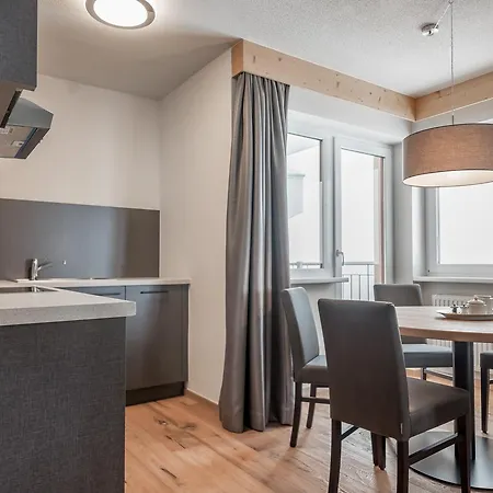 Apartmenthaus Enzian Hochsölden *